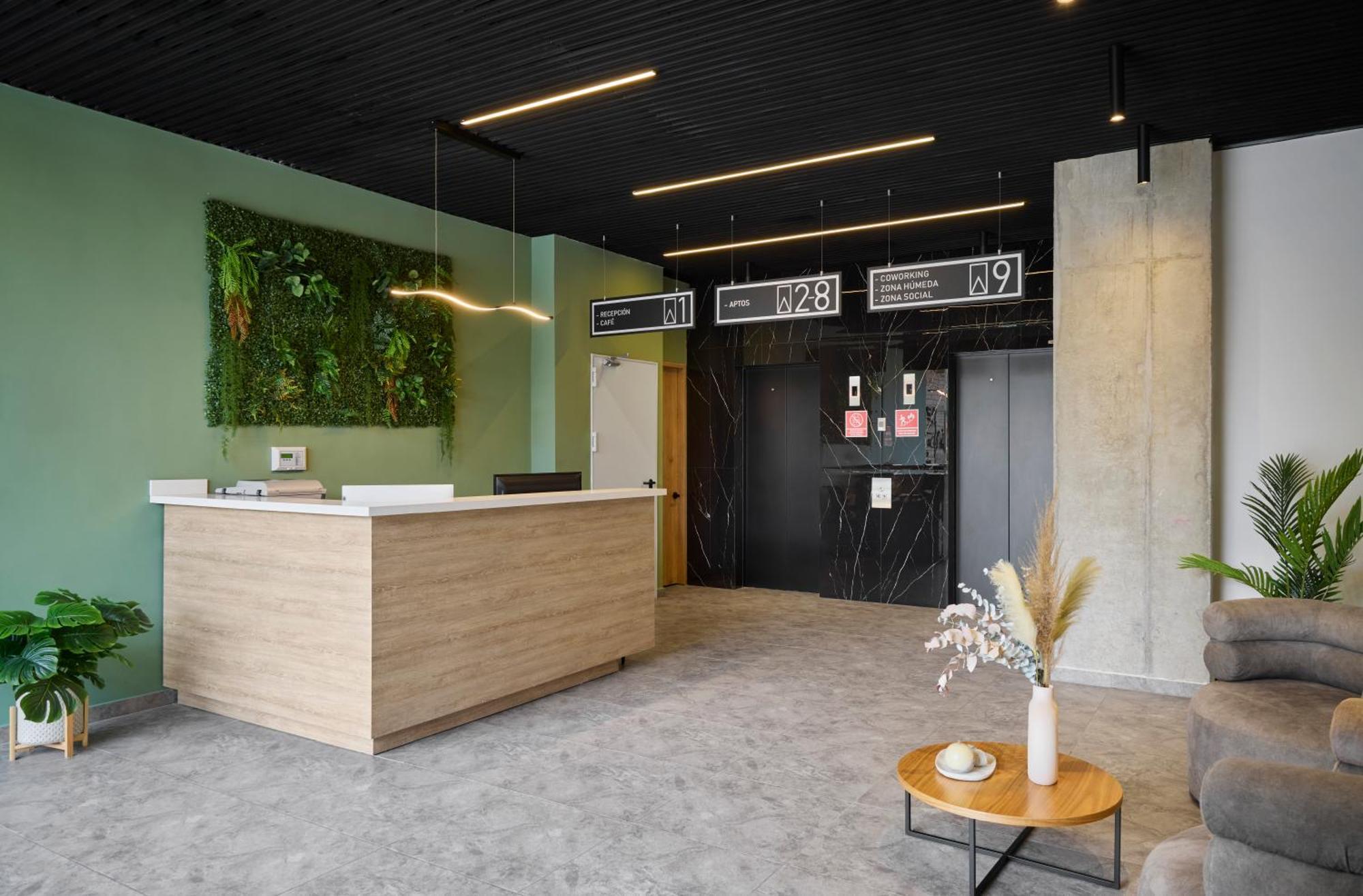 30 Living Suites Medellín Buitenkant foto