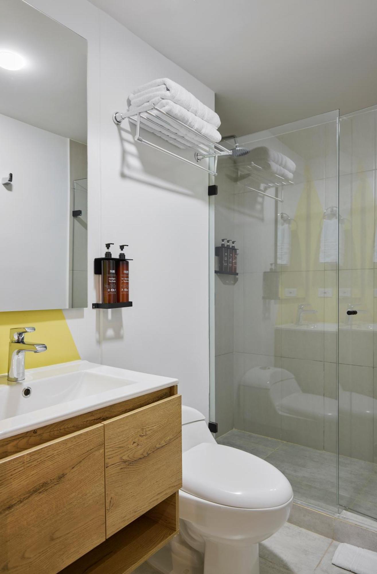 30 Living Suites Medellín Buitenkant foto