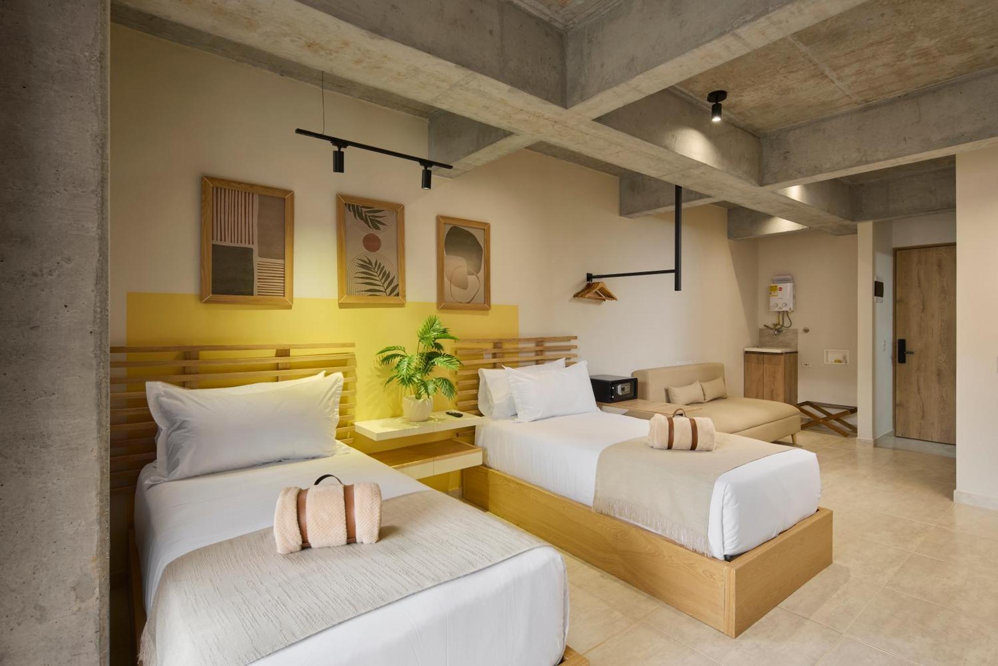 30 Living Suites Medellín Buitenkant foto
