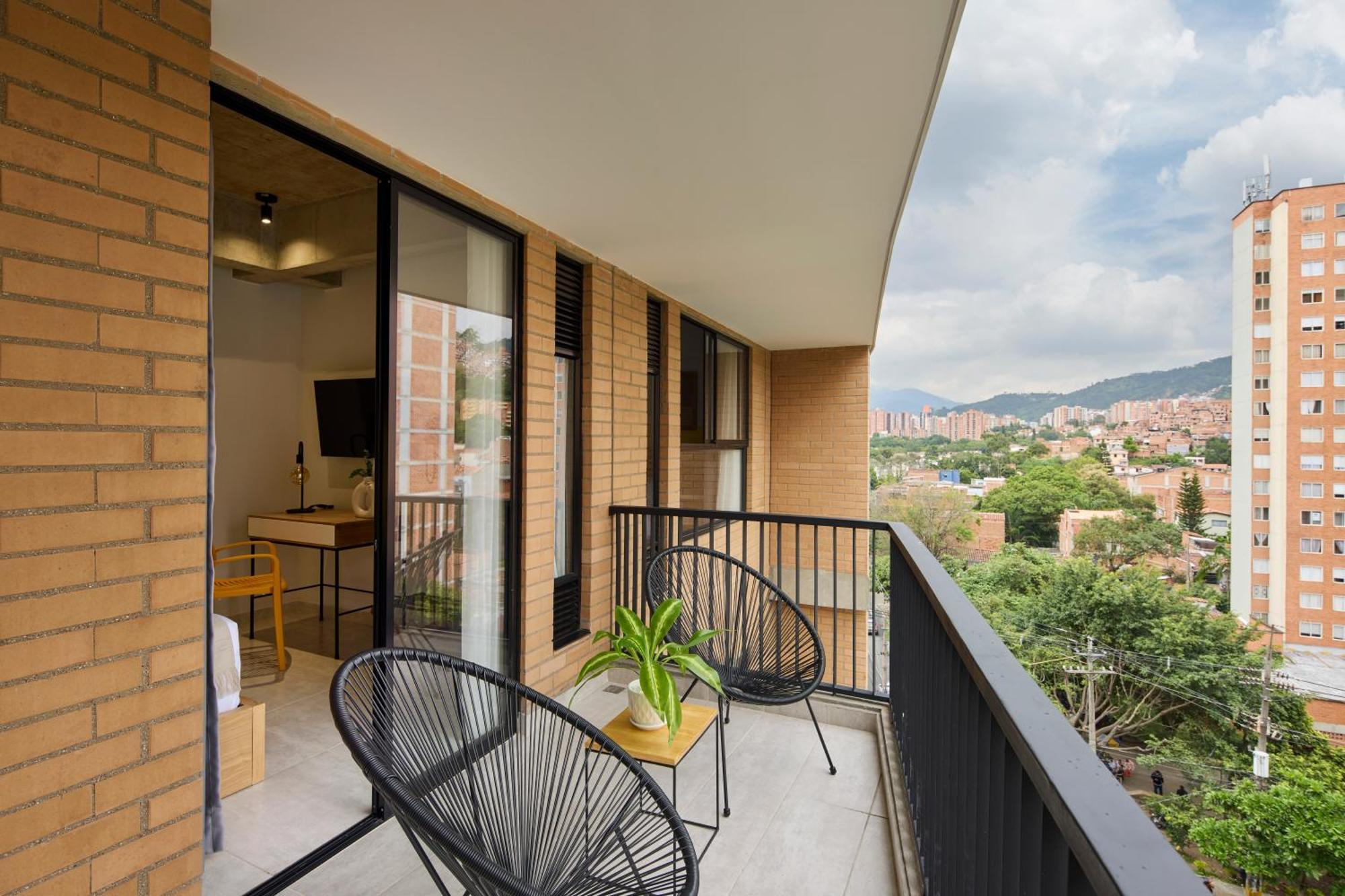 30 Living Suites Medellín Buitenkant foto
